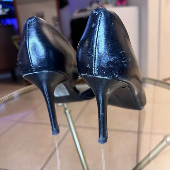 Nine West Black Pointy Toe Pumps - Picture 5 of 12